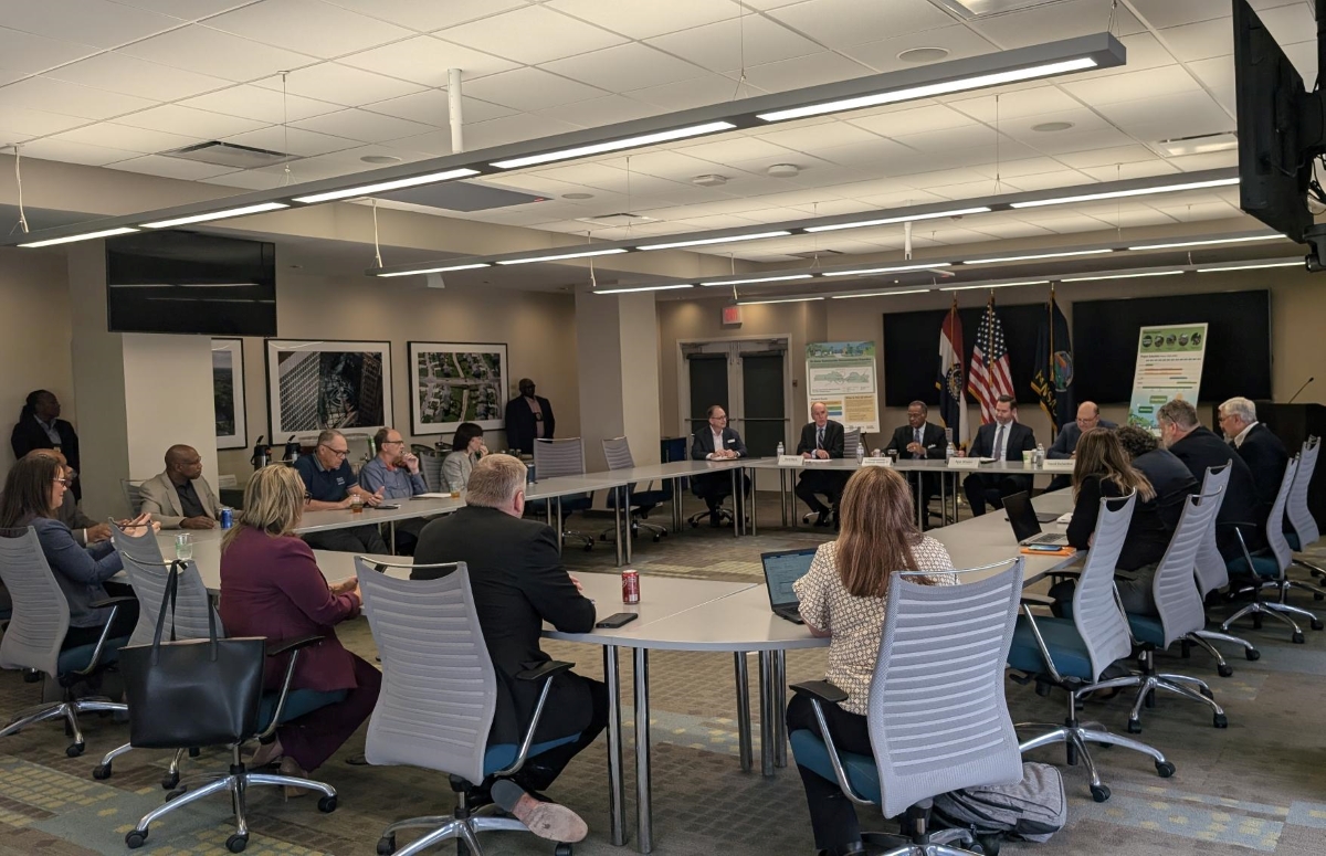 Room of elected officials at federal roundtable